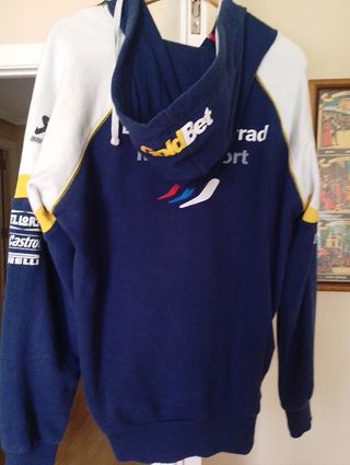 Chaqueta BMW Motorsport en buen estado. 