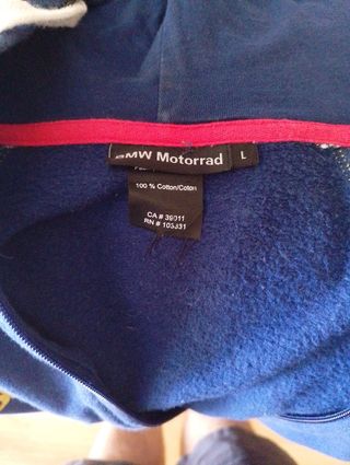 Chaqueta BMW Motorsport en buen estado. 