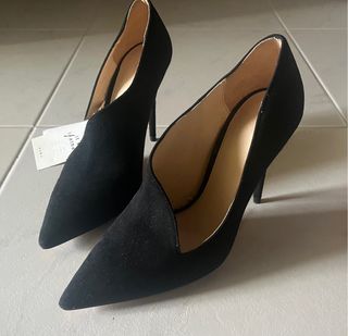 Zapatos tacón aguja negros fiesta Zara