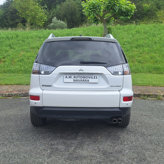 Mitsubishi Outlander 2011