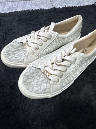 Zapatillas Michael Kors blancas