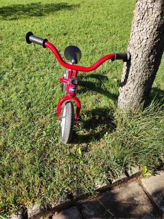 bici sin pedales Chico Red Bullet