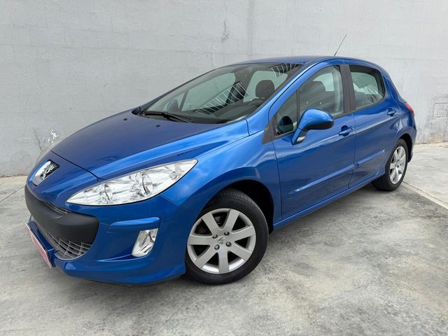 Peugeot 308 1.6i 120cv 