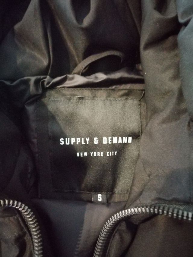 Chaqueta Supply negra talla S