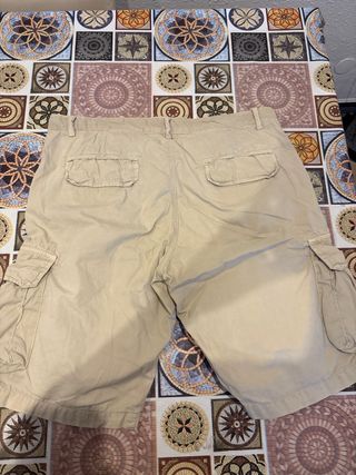 Pantalones cargo beige