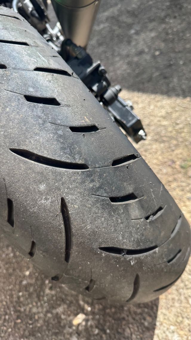 Kawasaki Z750 - Moto Verde