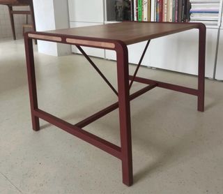 Mesa infantil Ikea x Hay Ypperlig
