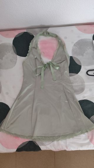 Vestido Urban Outfitters Kimchi Blue