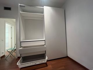 Armario Ikea blanco - 2 puertas