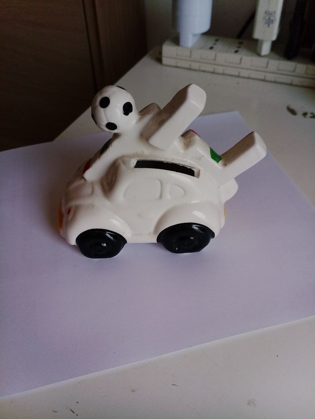 Salvadanaio auto vintage ceramica