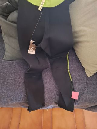 Neopreno Tribord 10 años sin estrenar