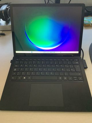 Surface Laptop 5 - i7 processor, 16Gb, 512GB
