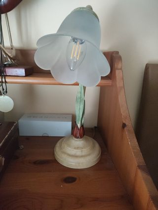 Lámpara mesa flor 