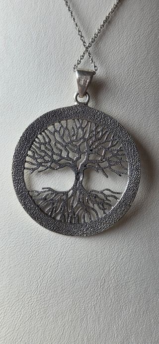 Gargantilla plata árbol vida