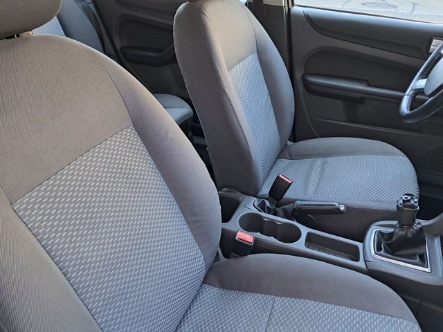 Ford Focus 1.6 Trend