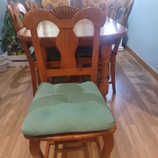 Mesa comedor pino + 7 sillas