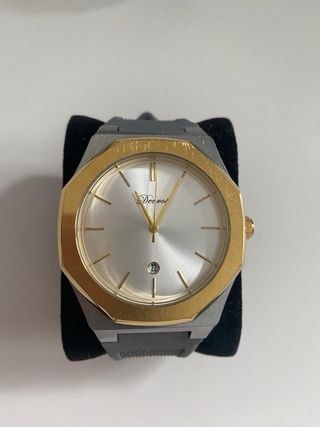 PAQUETE DE RELOJES:
longlux, pablo raez, denvosi