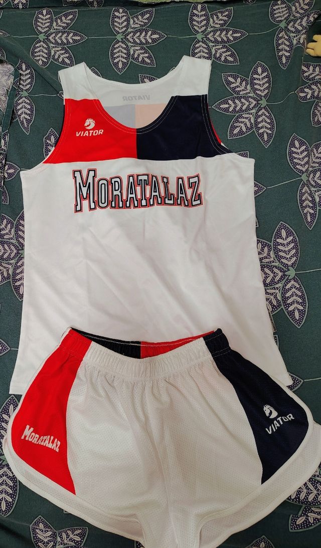 Attrezzatura atletica per ragazzi di 14 anni