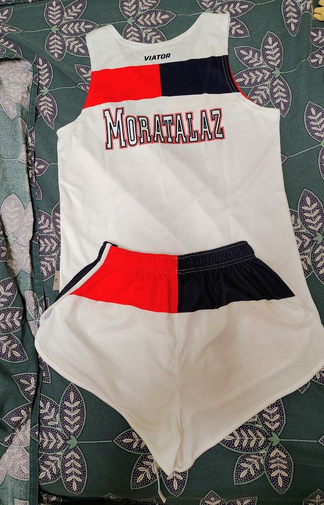 Attrezzatura atletica per ragazzi di 14 anni