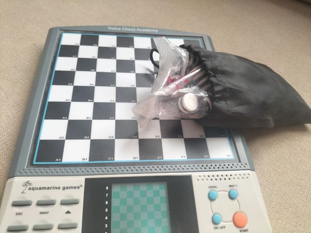 Ajedrez electrónico Voice Chess Academy