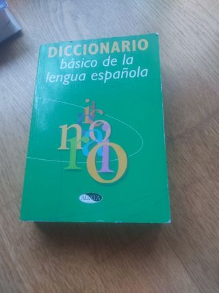 Dic[c]ionario básico de la lengua española (S...