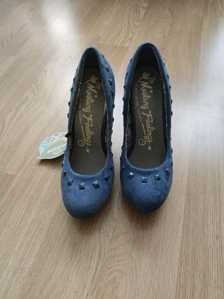Zapatos Mustang tacón azul