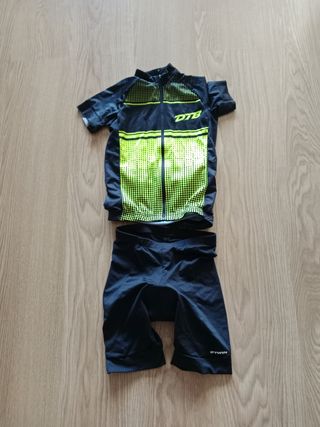 Equipación ciclismo niño 8 años