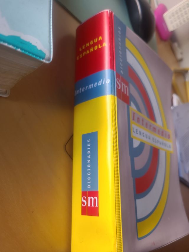 Diccionario intermedio de la lengua española