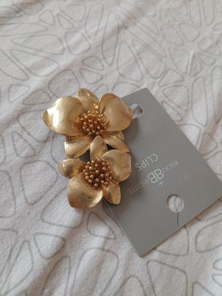 Pendientes brillantes plata cada par