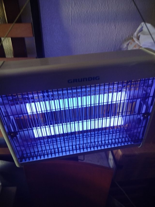 Mata mosquitos Grundig