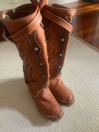 Botas india de parafernalia 