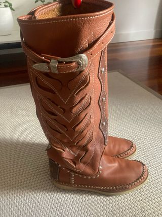 Botas india de parafernalia 