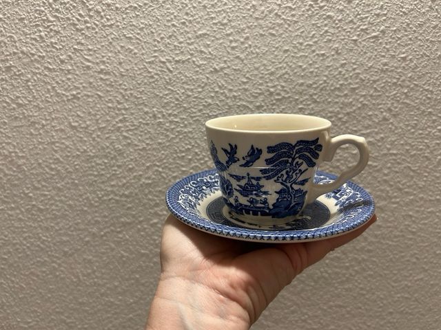 Vajilla inglesa diseño Willow azul y blanco