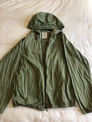 Chaqueta Pull&Bear verde militar