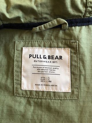 Chaqueta Pull&Bear verde militar