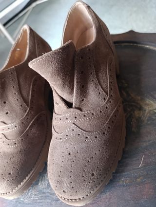 Zapatos de ante marrón
