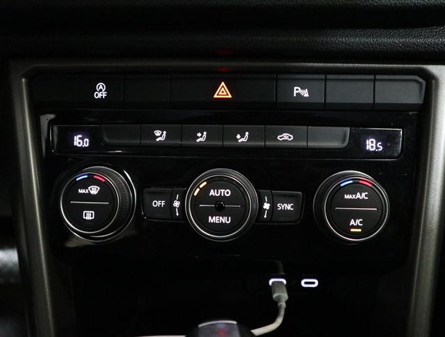 Volkswagen T-Roc 2021
