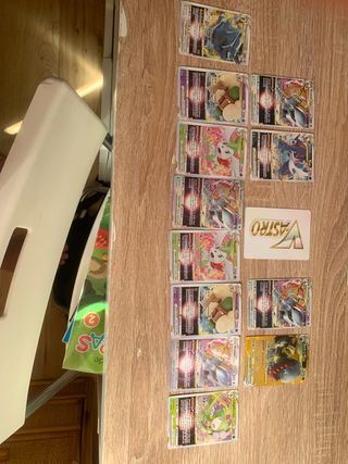 13 cartas Pokémon V Astro
