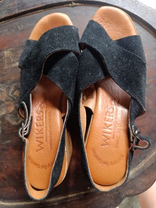 Sandalias WIKERS negras