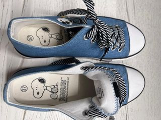 Sneakers Snoopy Tg 37 Nuove