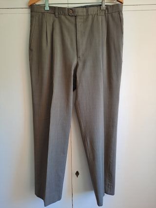 Pantalones Burberry marrón talla 46 entretiempo