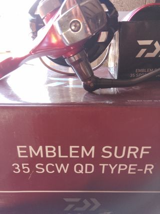 Carrete Daiwa Emblem Surf 35