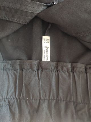 Shorts negros Stradivarius