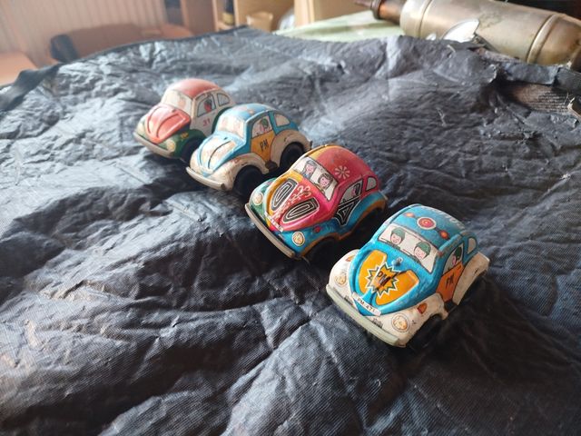 Conjunto de coches vintage paya.El conjunto 42