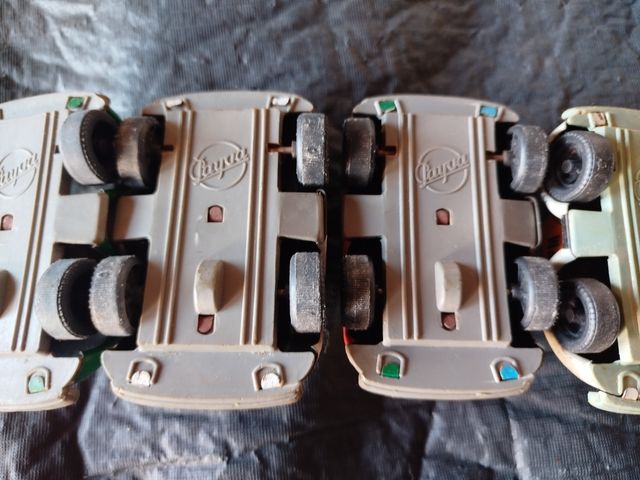 Conjunto de coches vintage paya.El conjunto 42