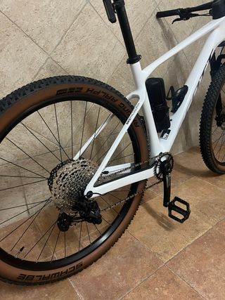  Scott Scale 930 white