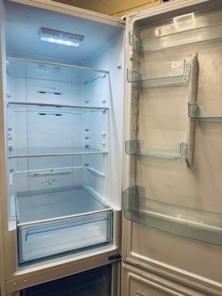 Frigorífico Combi Candy NO FROST
2x60 