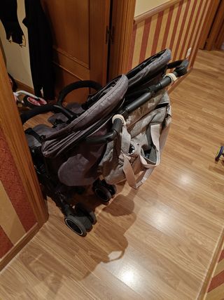 Silla gemelar compacta