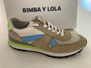 Zapatillas de vestir bimba y Lola
