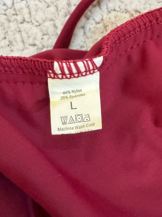 Bañador sexy burdeos de una pieza